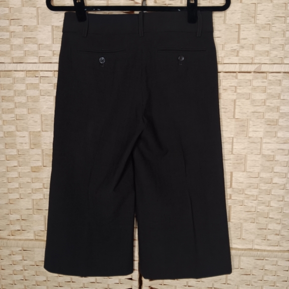 Express The Editor Rayon Blend Cropped Culottes Bermuda Shorts Trousers 0 Xs EUC - Picture 5 of 9
